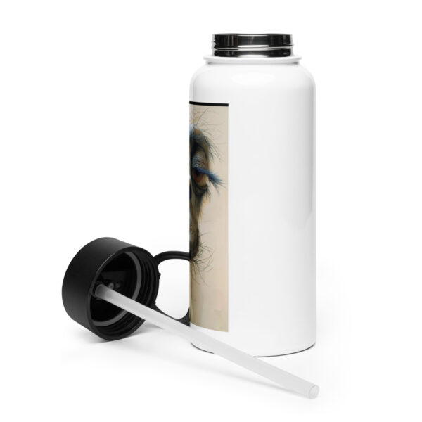 Stainless steel water bottle with a straw lid - Image 3